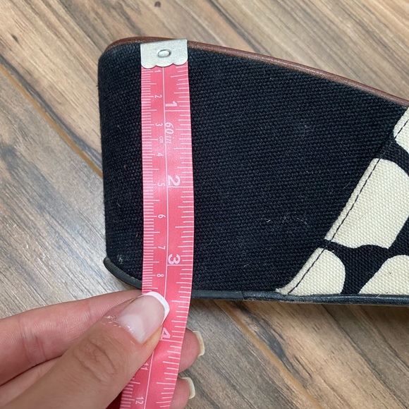 Diane von Furstenberg Vintage Platform Sandals - Picture 4 of 5